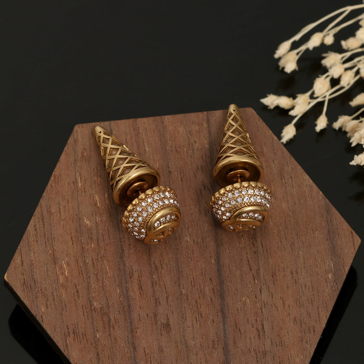 18K Double Gucci Vintage Earrings